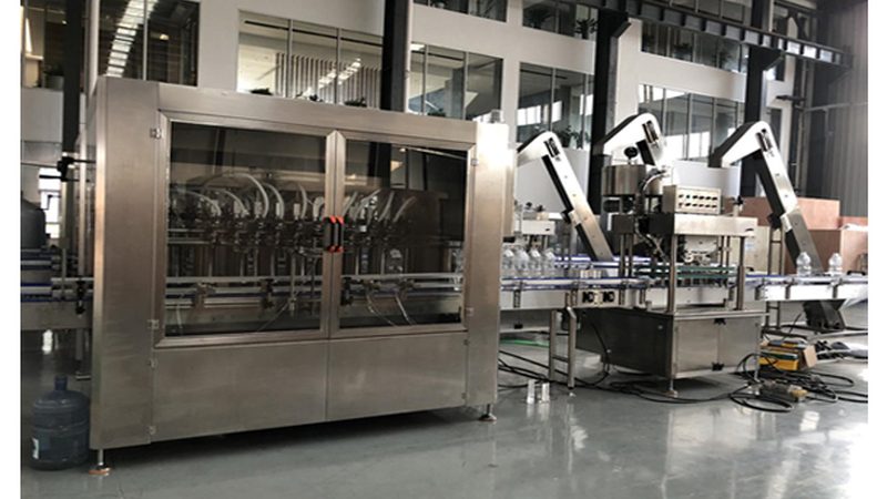小标题：旺季来临，企业面临的人员压力